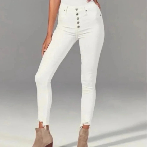 Abercrombie & Fitch Women’s Size 26/2L Super Skinny High Rise White Stretch Jean - Picture 1 of 9